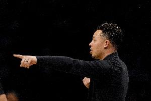 米奇-约翰逊：必须给予对手高度肯定 他们在禁区有着绝对的掌控力