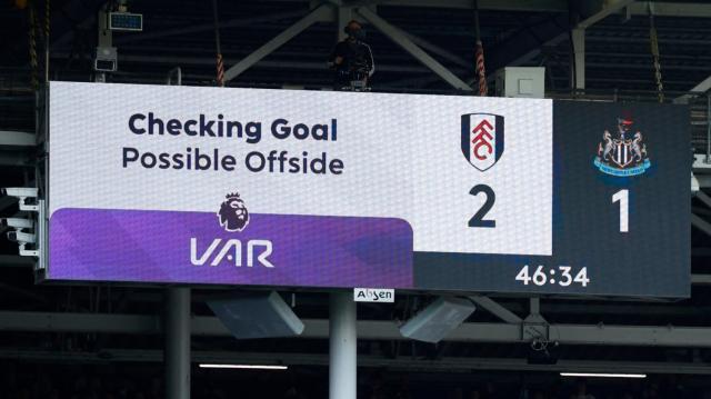 ac米兰-测试过程出现盲区，英超半自动越位技术延迟引入